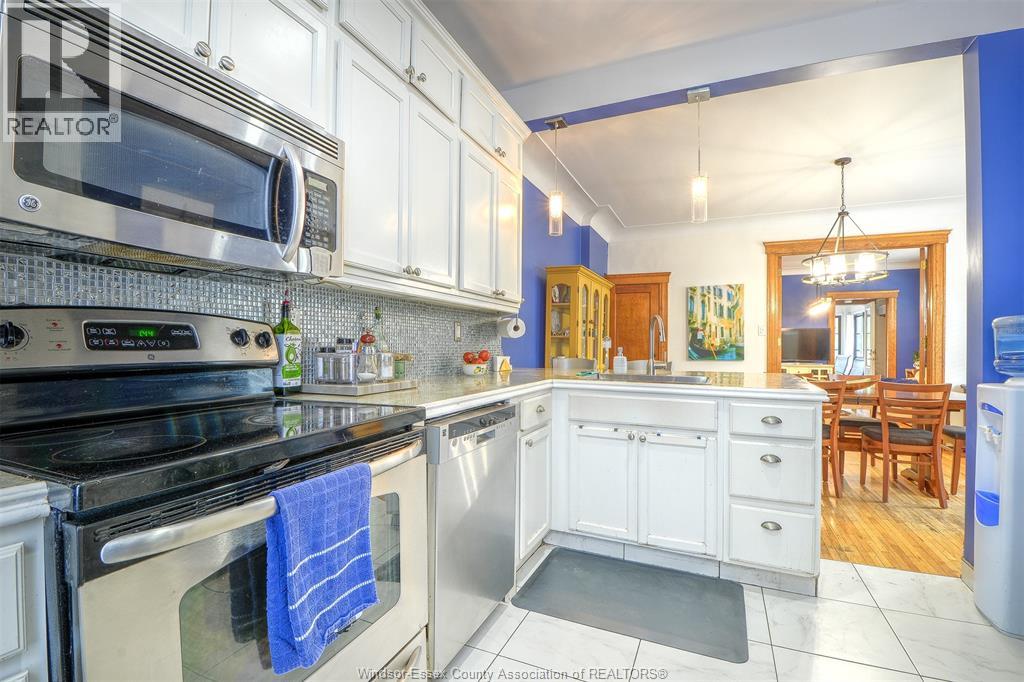 Photo 19 of 1097 Chilver Road, Windsor ON