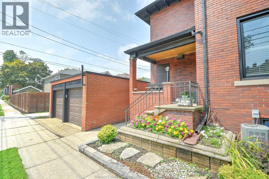Photo 6 of 1097 Chilver Road, Windsor ON