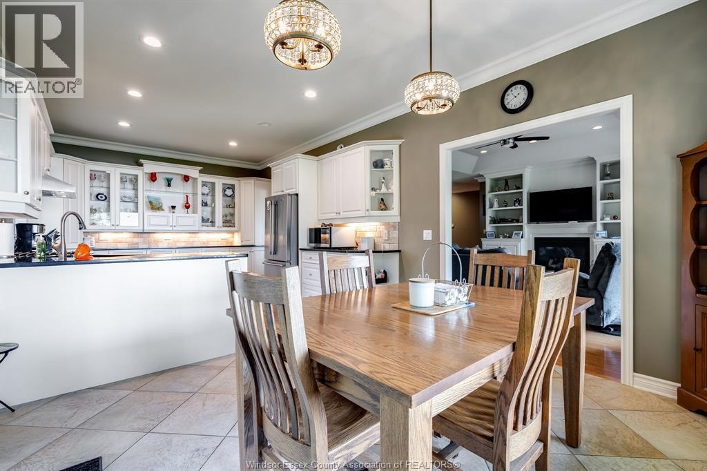 Photo 15 of 501 Lake Drive, Kingsville ON