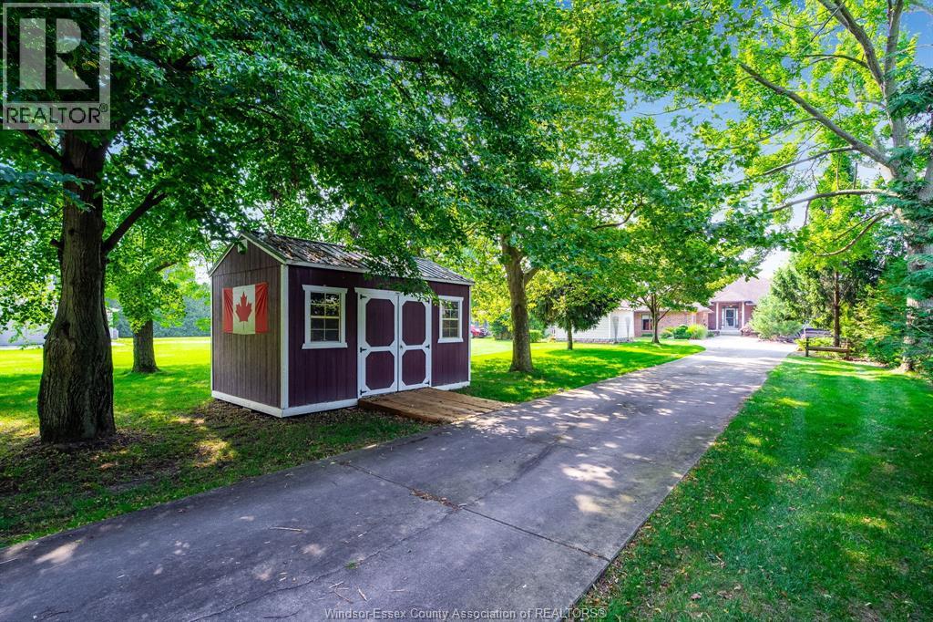 Photo 31 of 501 Lake Drive, Kingsville ON