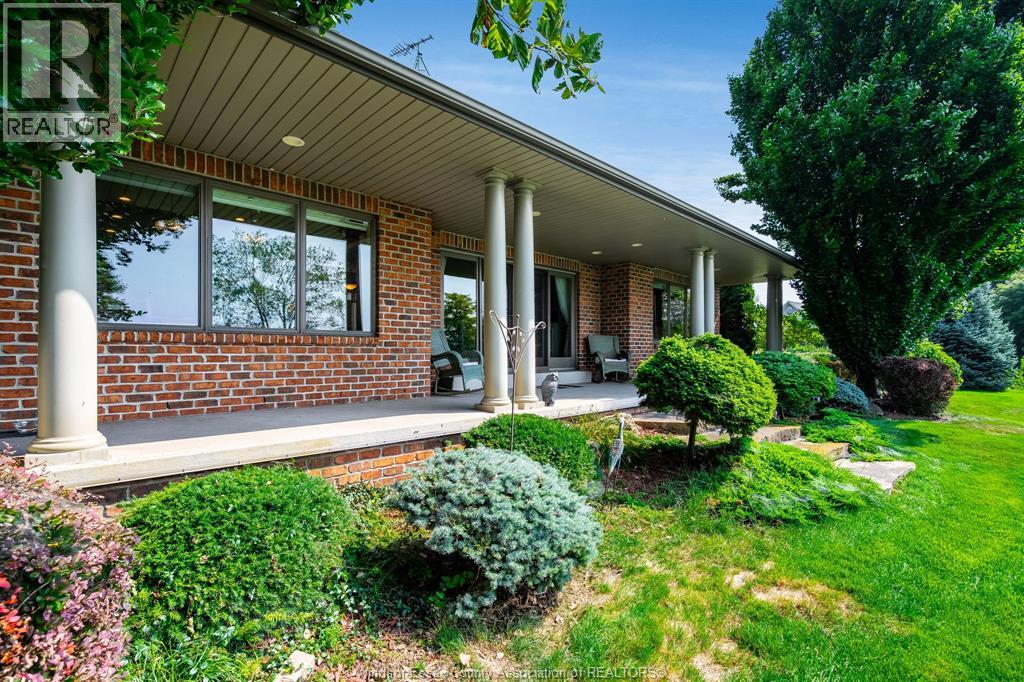 Photo 37 of 501 Lake Drive, Kingsville ON