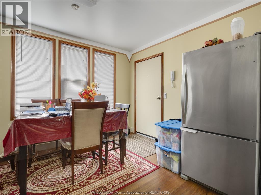 Photo 12 of 401 Parent Avenue, Windsor ON