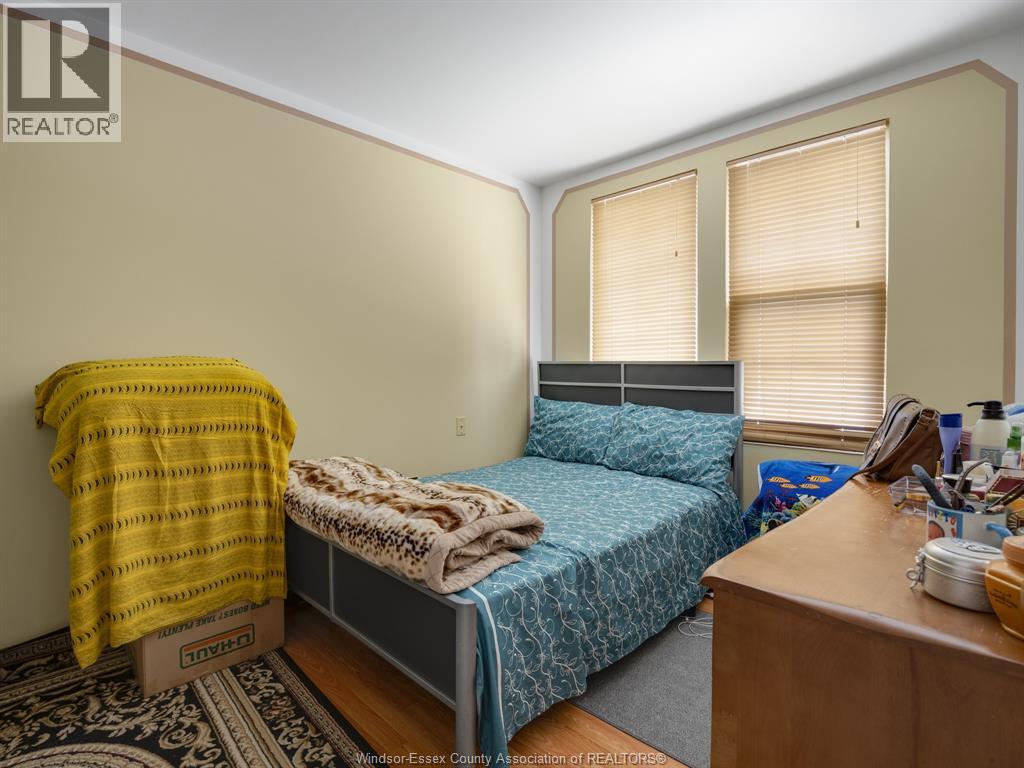 Photo 17 of 401 Parent Avenue, Windsor ON