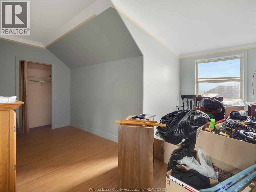 Photo 33 of 401 Parent Avenue, Windsor ON