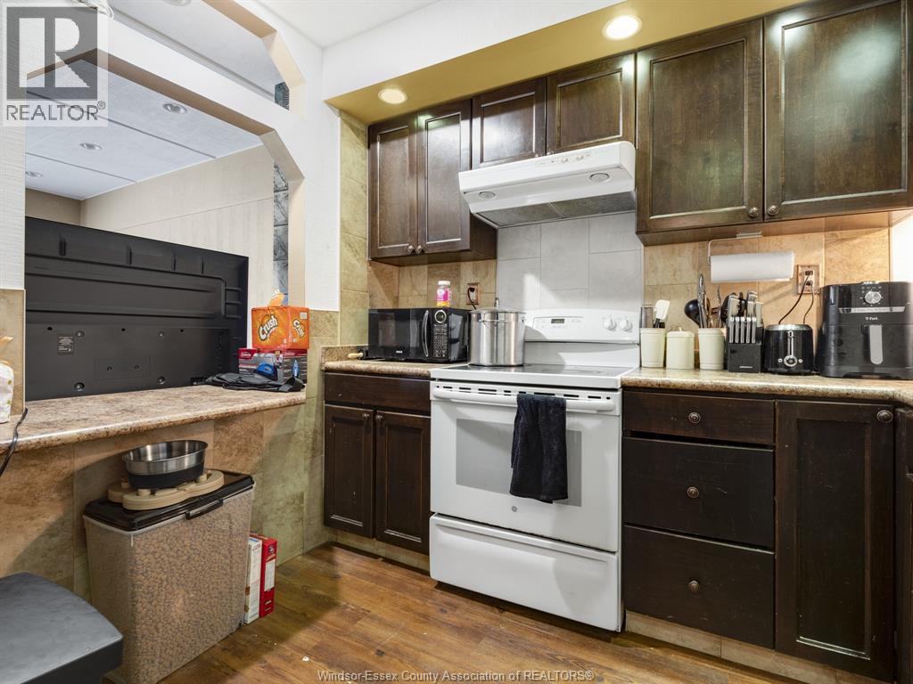 Photo 43 of 401 Parent Avenue, Windsor ON