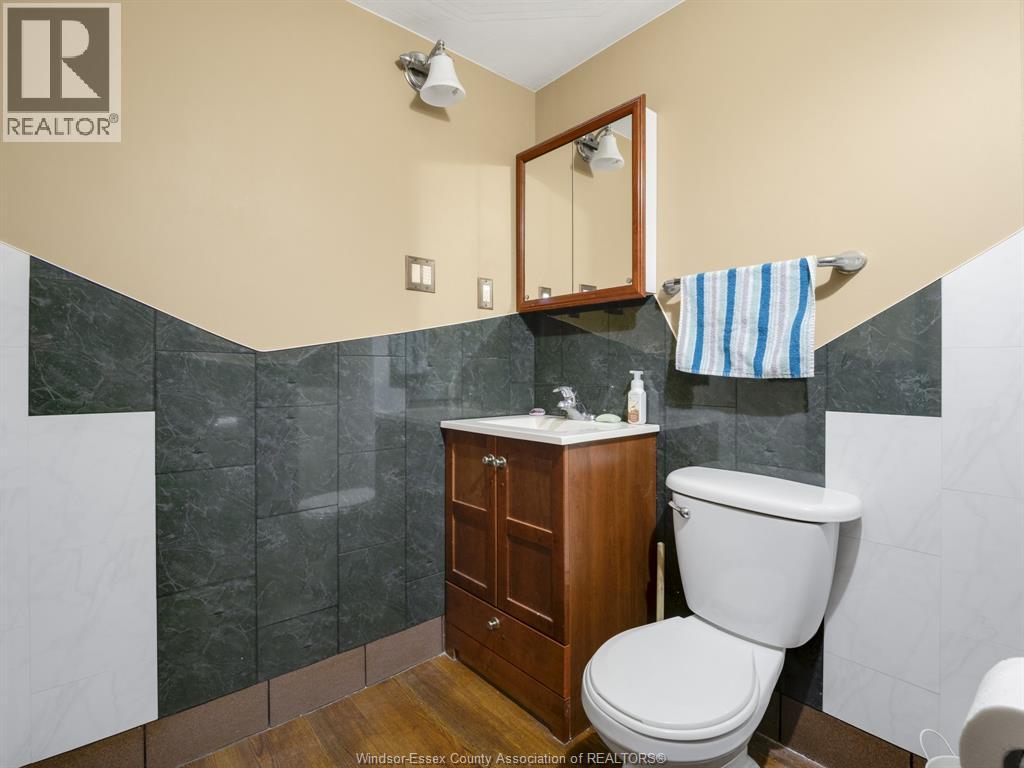 Photo 46 of 401 Parent Avenue, Windsor ON