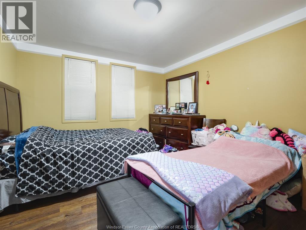 Photo 9 of 401 Parent Avenue, Windsor ON