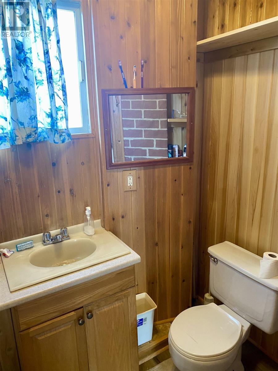Photo 16 of 185 Goulais Ave, Sault Ste Marie ON
