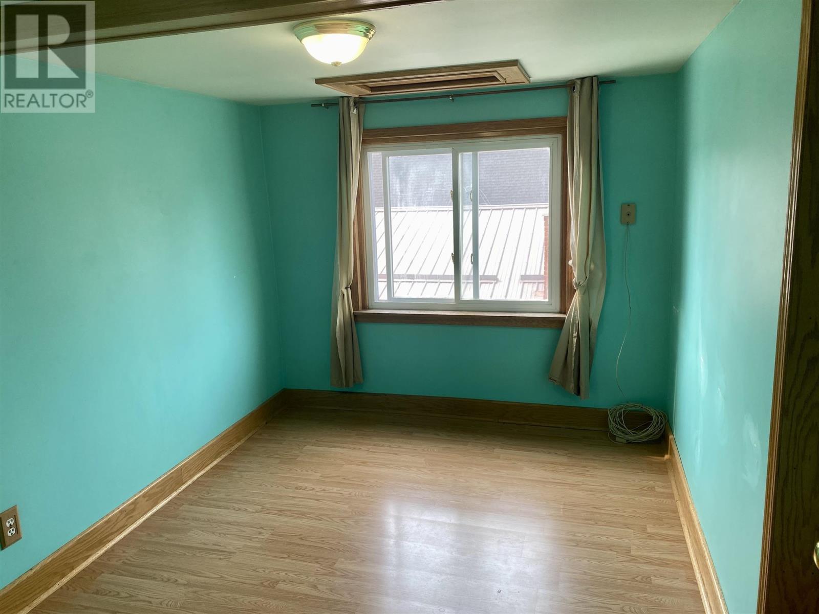 Photo 9 of 185 Goulais Ave, Sault Ste Marie ON