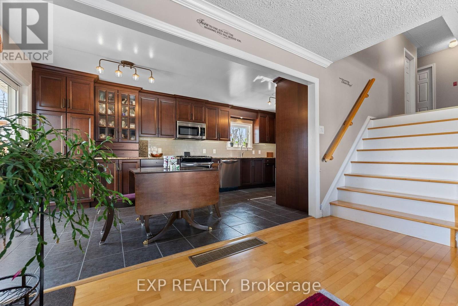 Photo 16 of 320 Francis Street, Renfrew ON