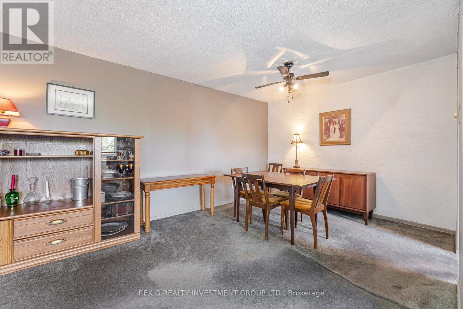 Photo 15 of 409 15 Kensington Road, Brampton ON