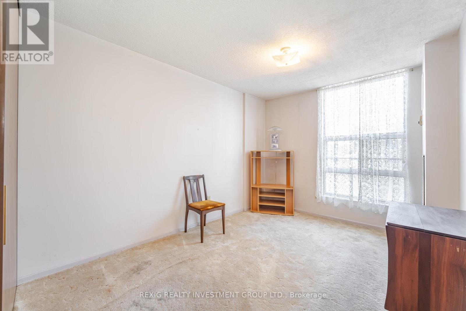 Photo 23 of 409 15 Kensington Road, Brampton ON