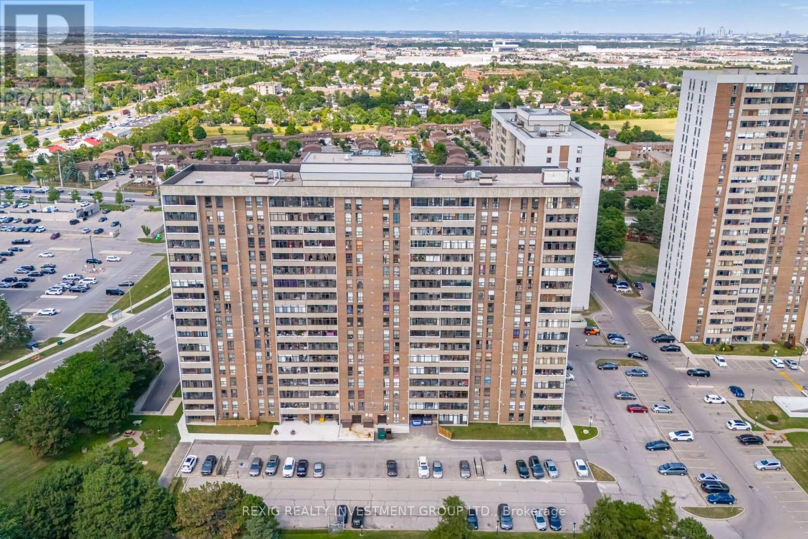 Photo 34 of 409 15 Kensington Road, Brampton ON