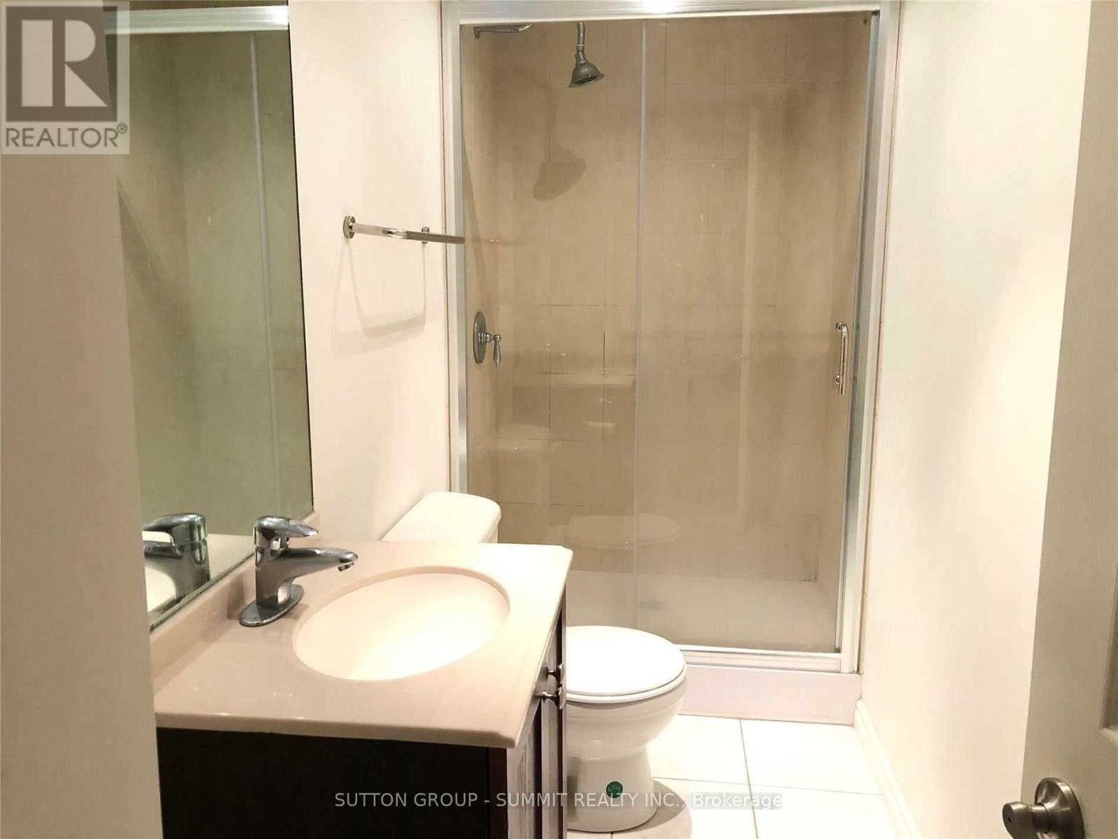 Photo 4 of 3269 Camberwell Drive, Mississauga ON