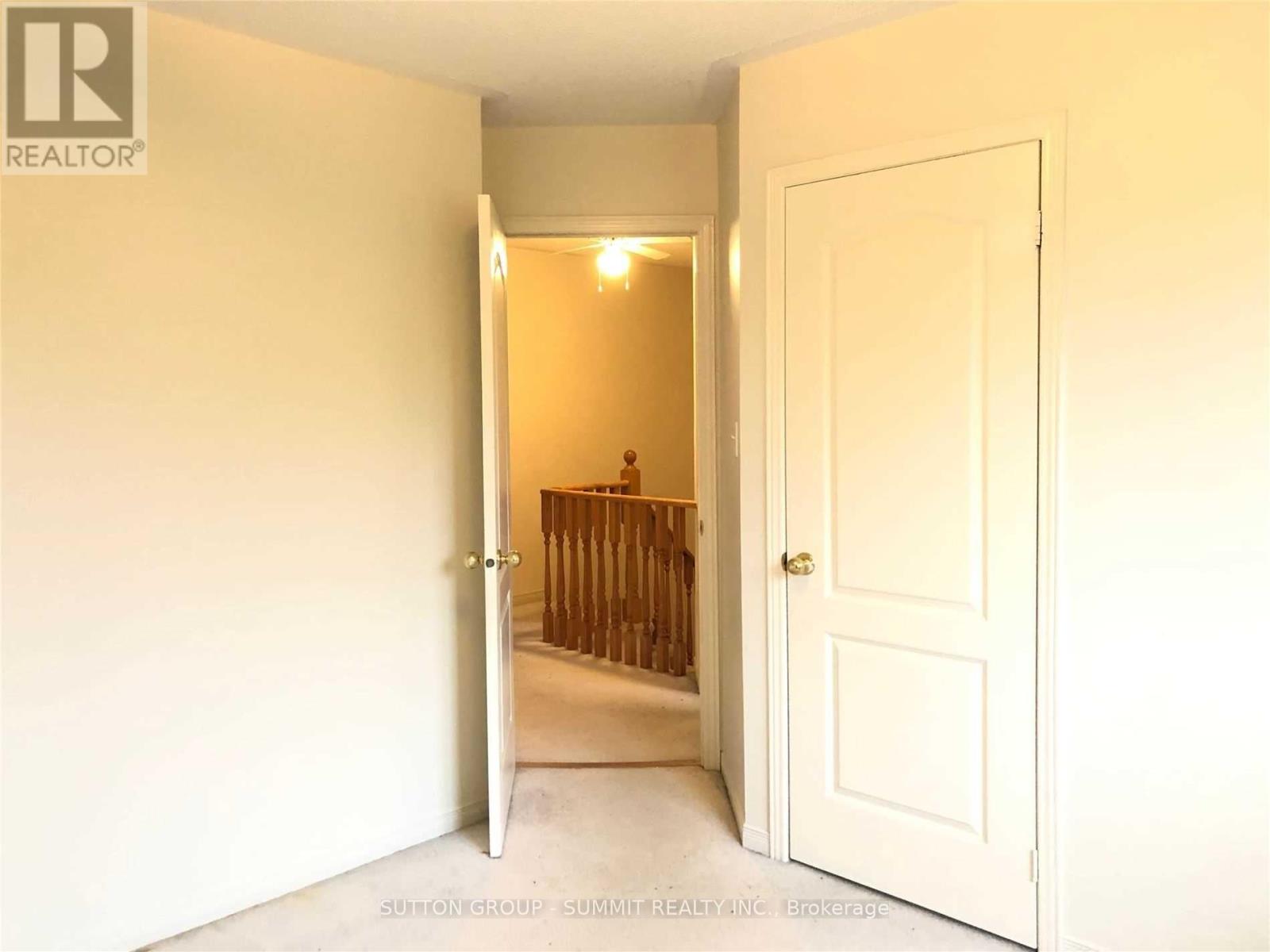Photo 7 of 3269 Camberwell Drive, Mississauga ON