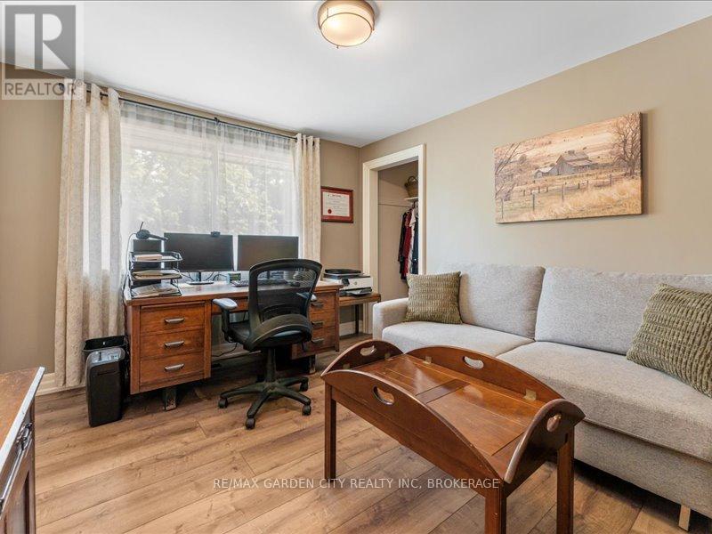 Photo 17 of 226 Riverview Boulevard, St Catharines ON