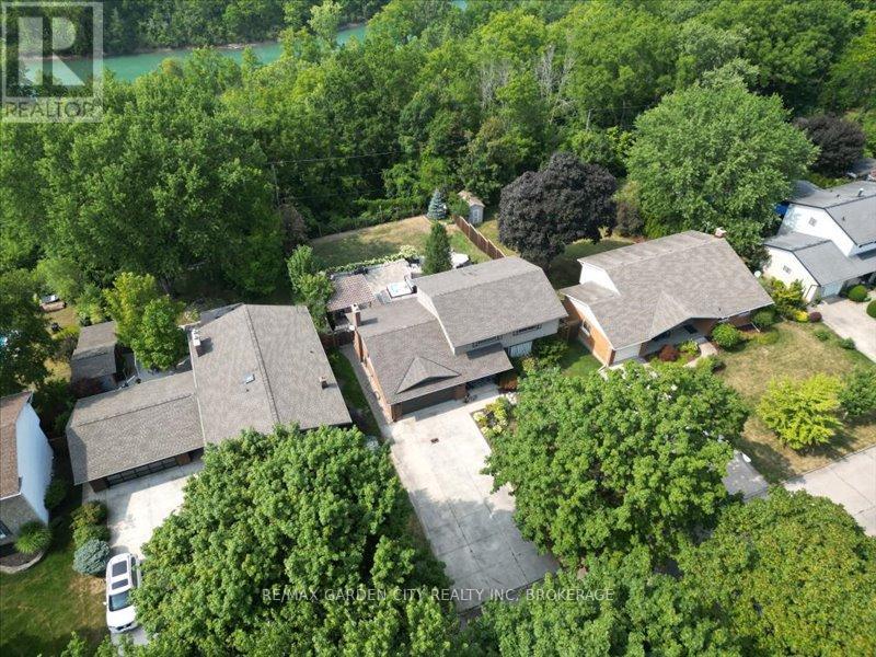 Photo 32 of 226 Riverview Boulevard, St Catharines ON