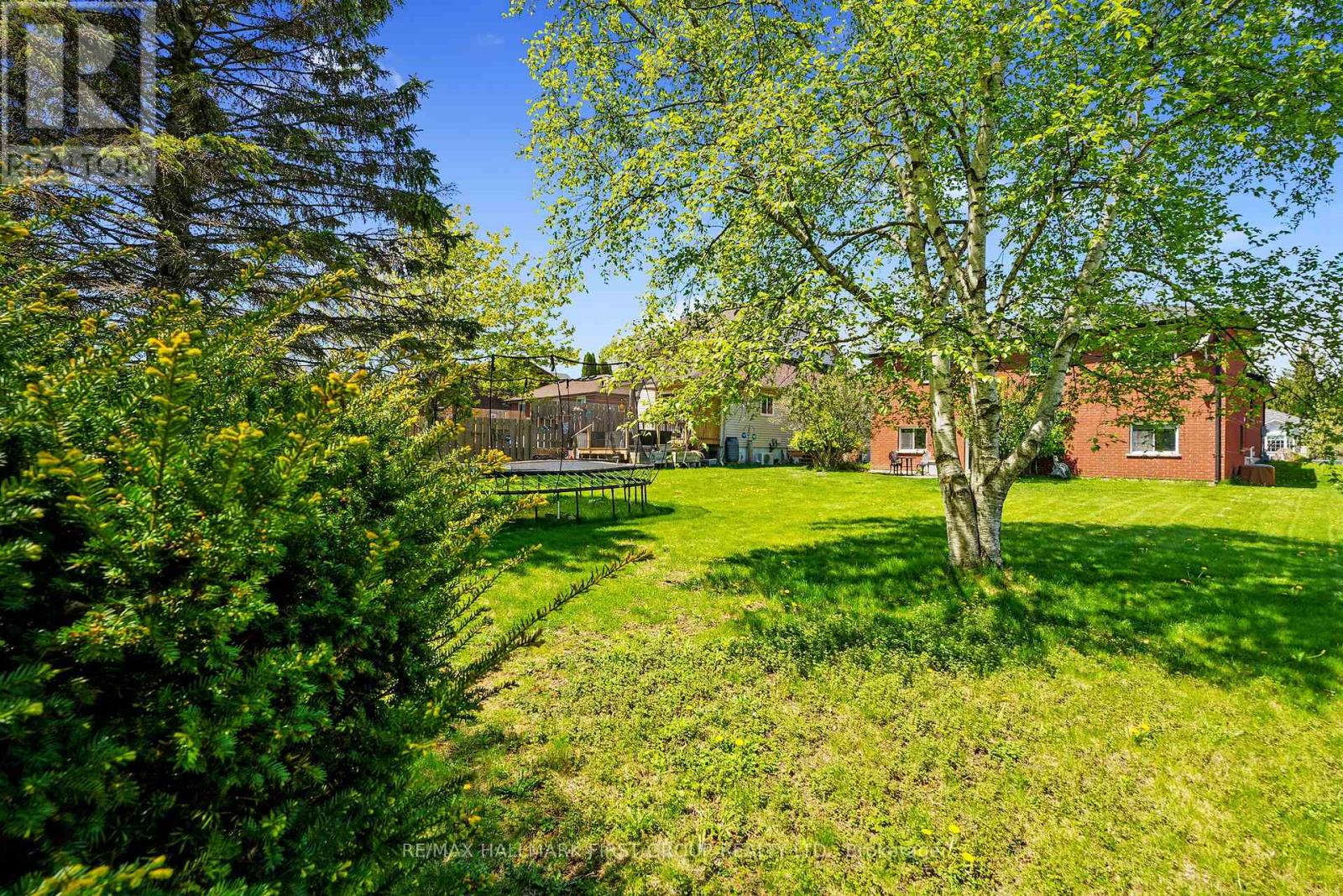 Photo 44 of 227 Huycke Street, Cobourg ON