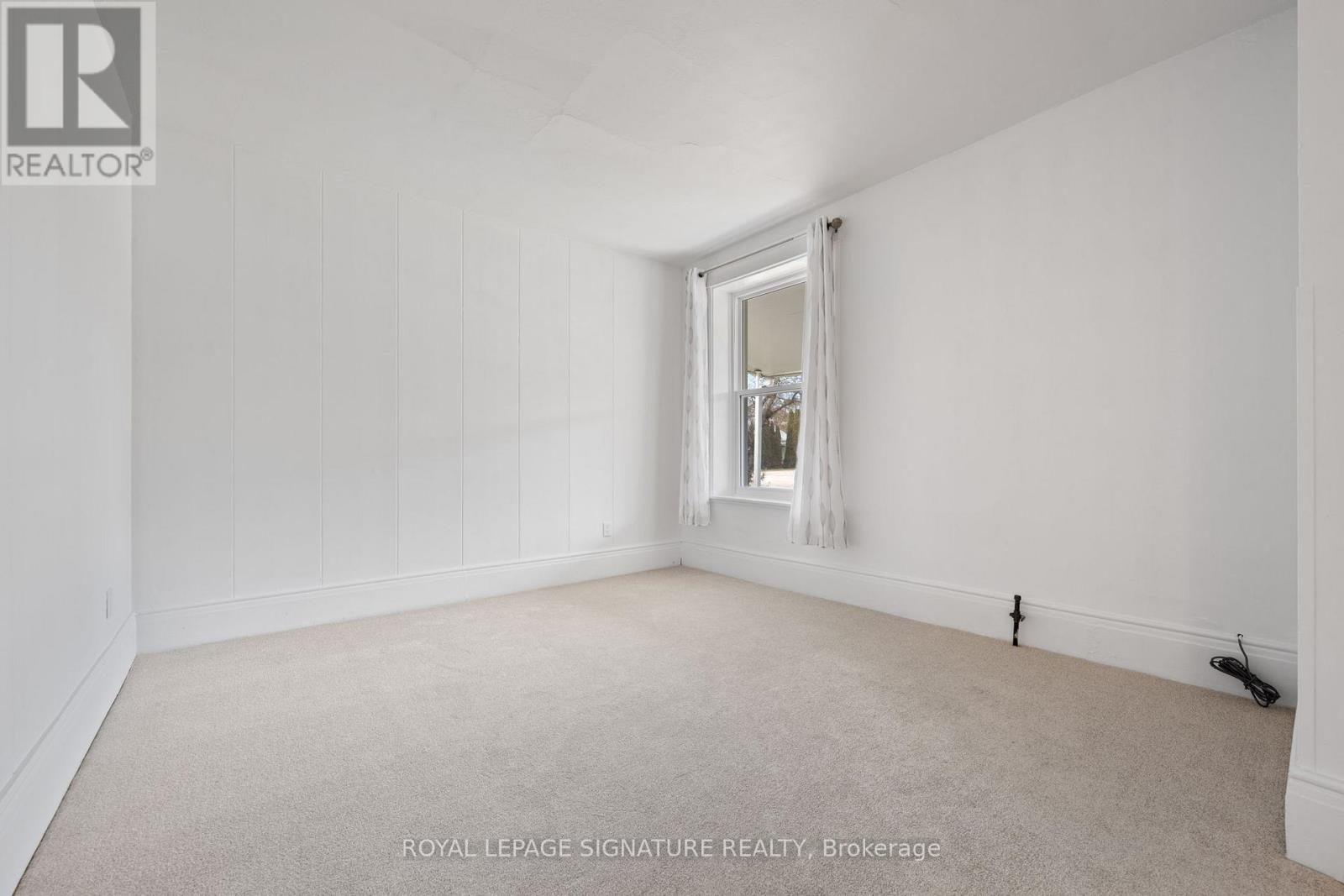 Photo 10 of 311 St George Street, Norfolk ON
