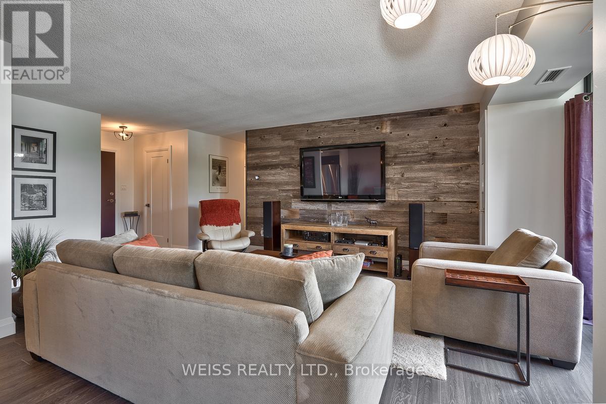 Photo 11 of 402 500 Green Road, Hamilton ON