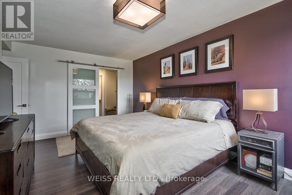 Photo 14 of 402 500 Green Road, Hamilton ON