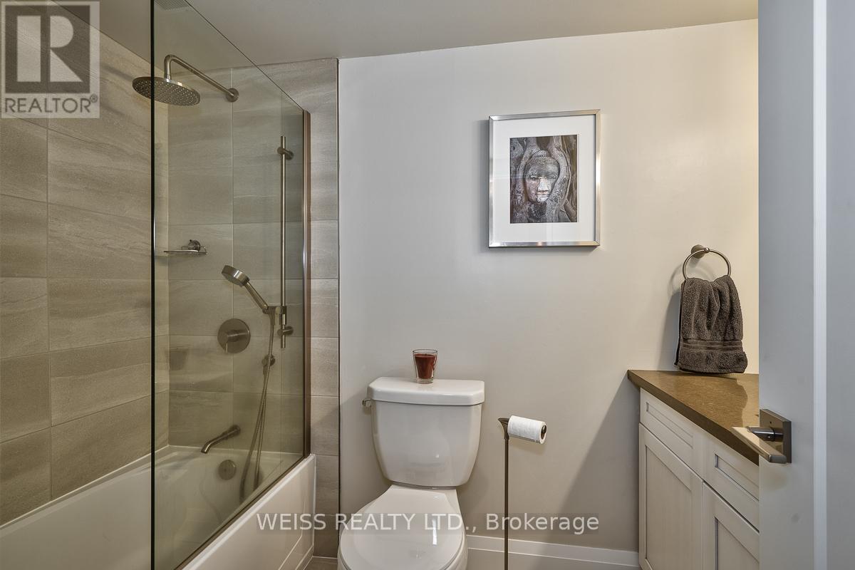 Photo 17 of 402 500 Green Road, Hamilton ON