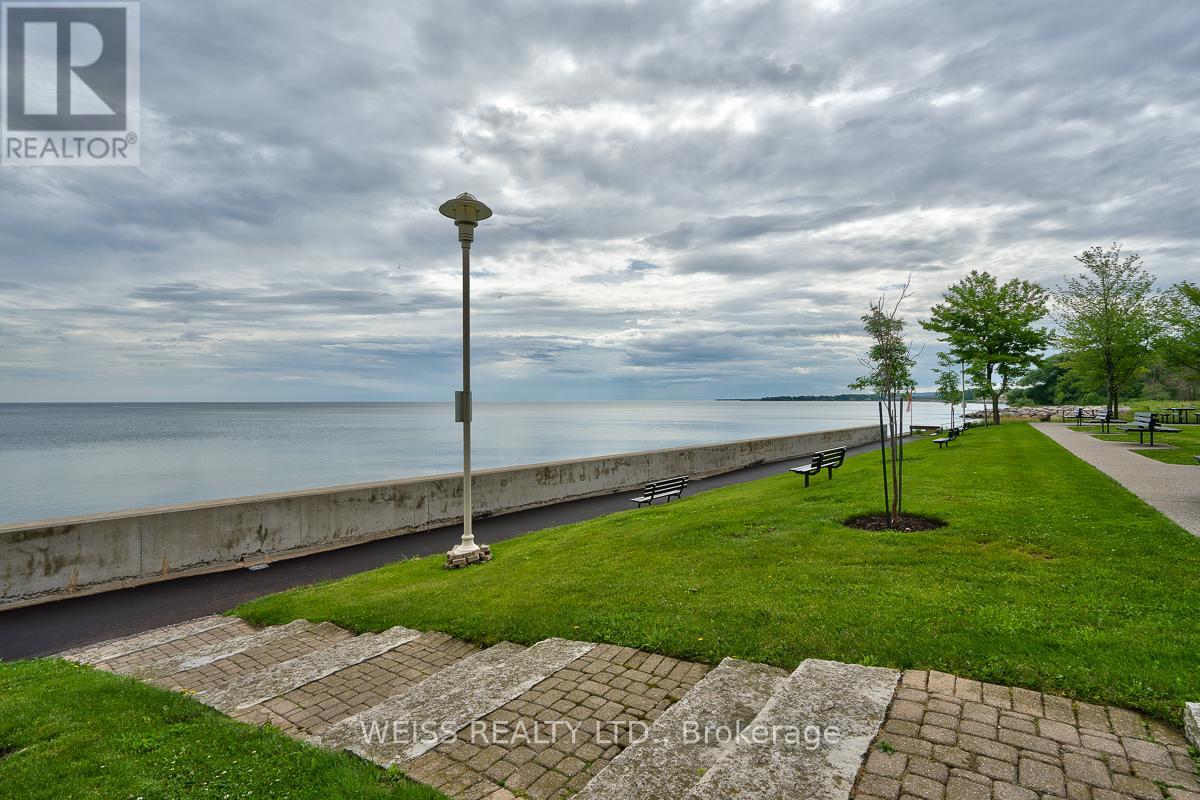 Photo 24 of 402 500 Green Road, Hamilton ON