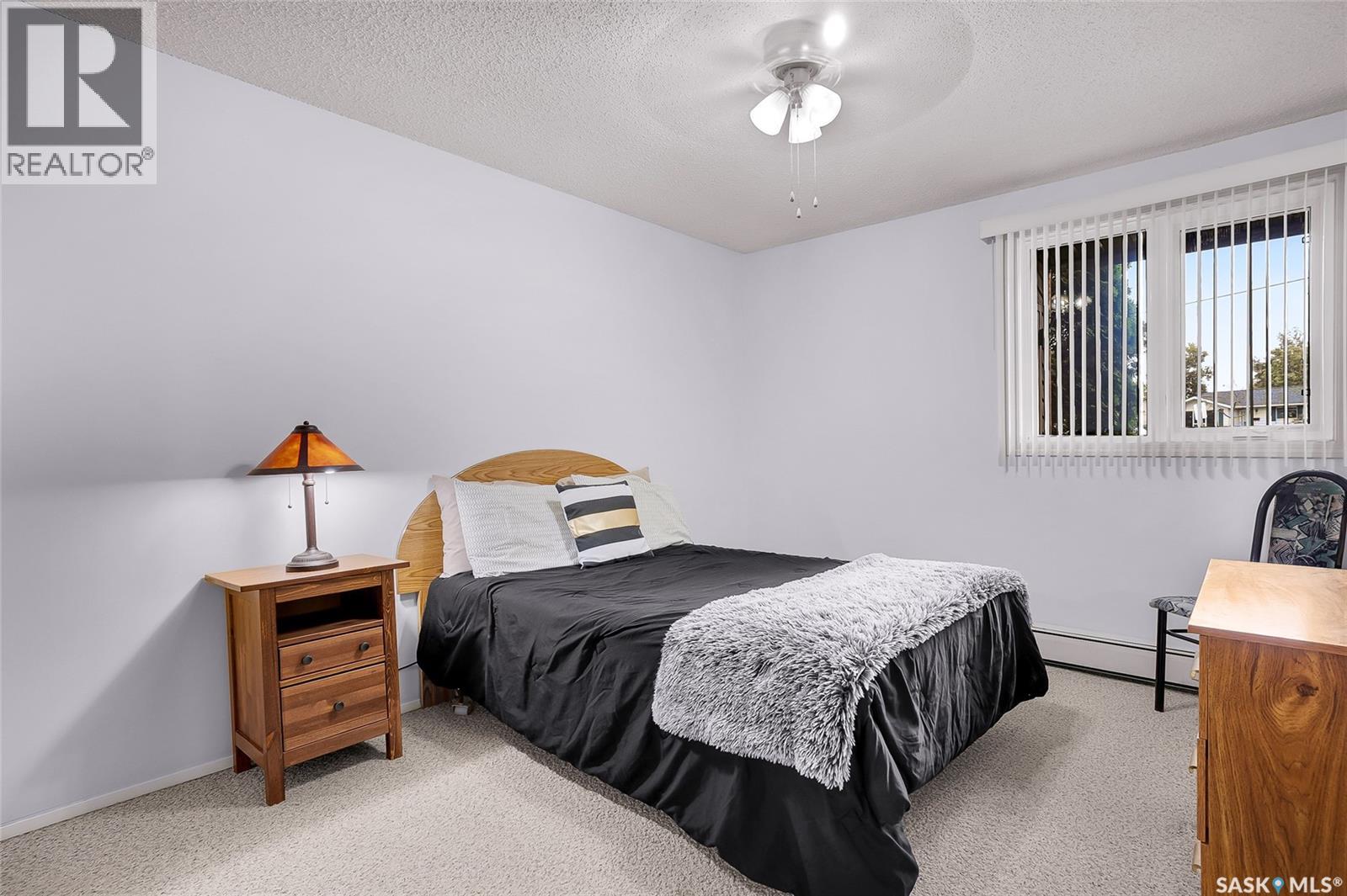 Photo 14 of 118 3308 33rd Street W, Saskatoon SK