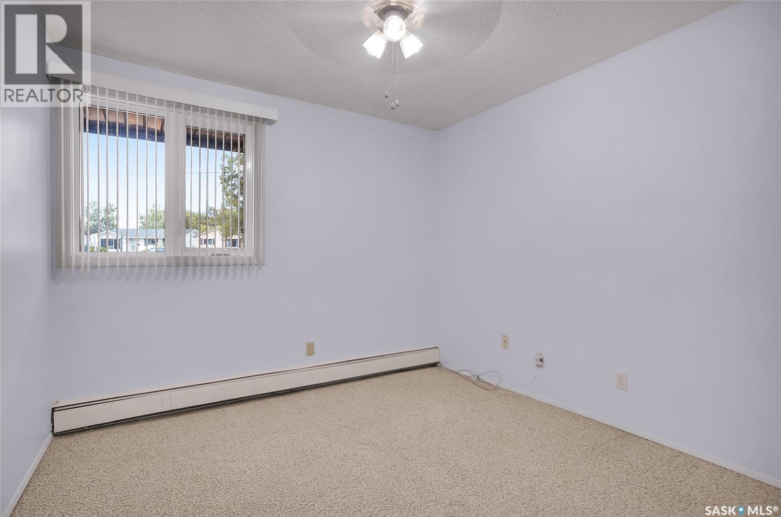 Photo 16 of 118 3308 33rd Street W, Saskatoon SK