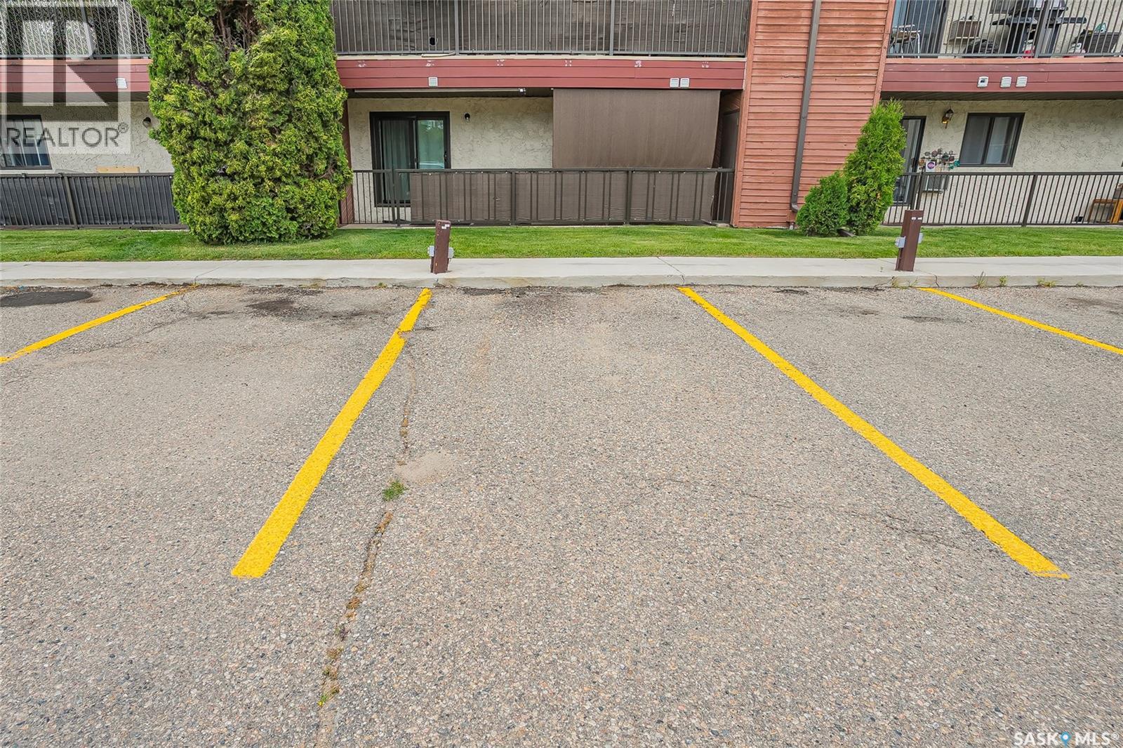 Photo 24 of 118 3308 33rd Street W, Saskatoon SK