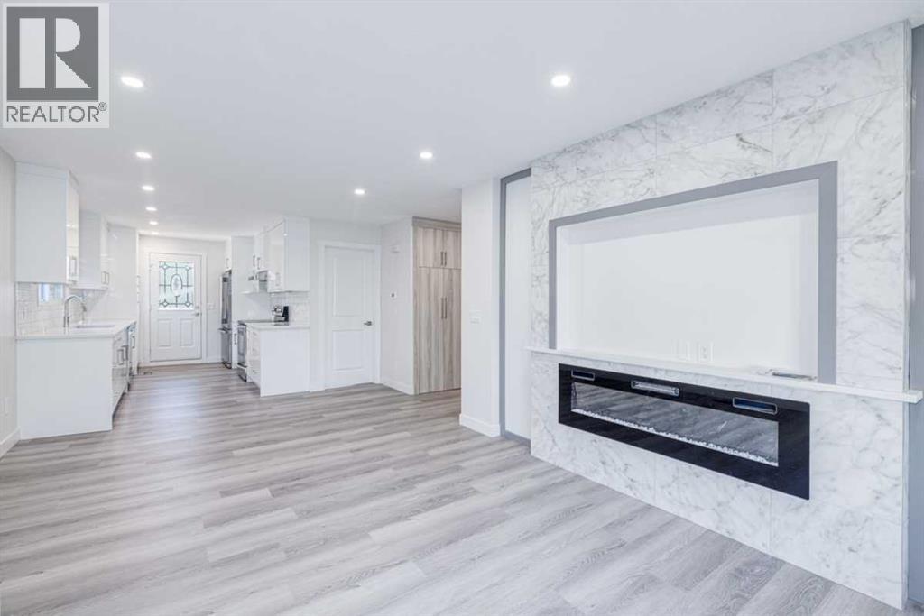 Single Family House Bi-level for Sale in  Whiteland Drive NE Whitehorn Calgary 