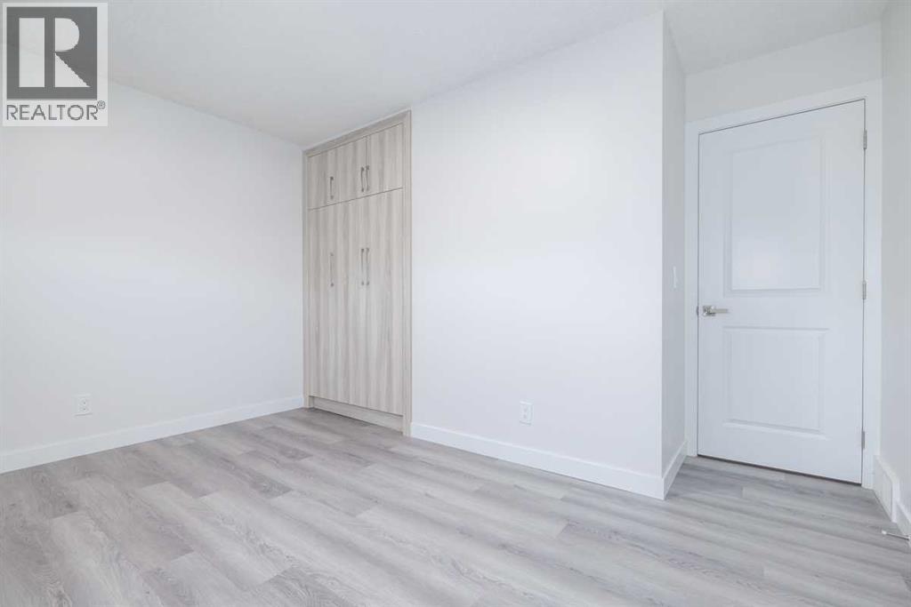 Single Family House Bi-level for Sale in  Whiteland Drive NE Whitehorn Calgary 