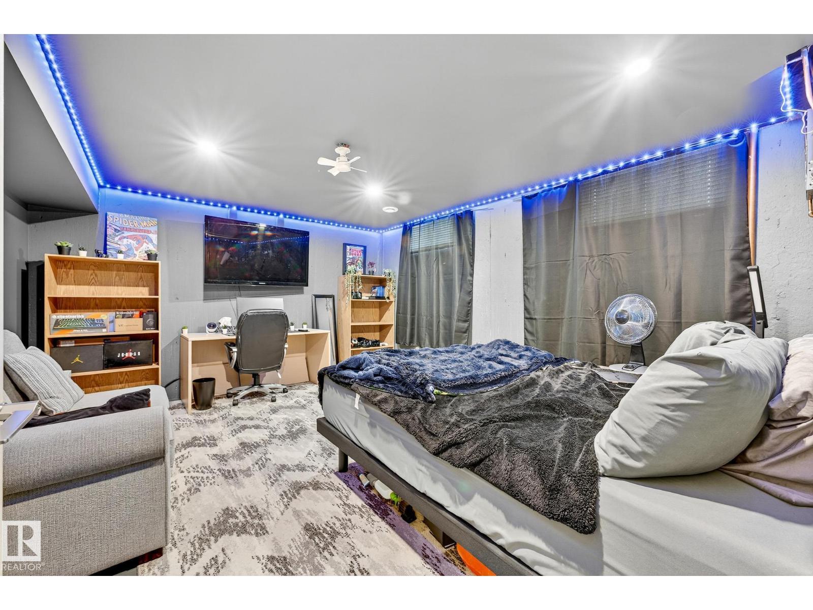 Photo 14 of 5516 140 A Av Nw, Edmonton AB