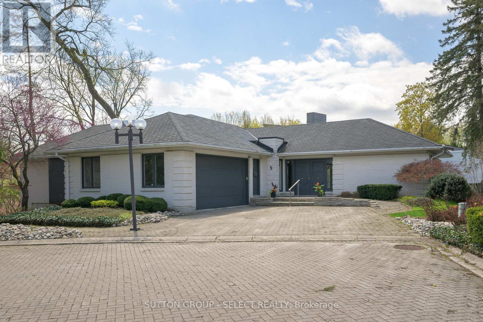 Photo 48 of 5 10 Mackellar Avenue, London North ON