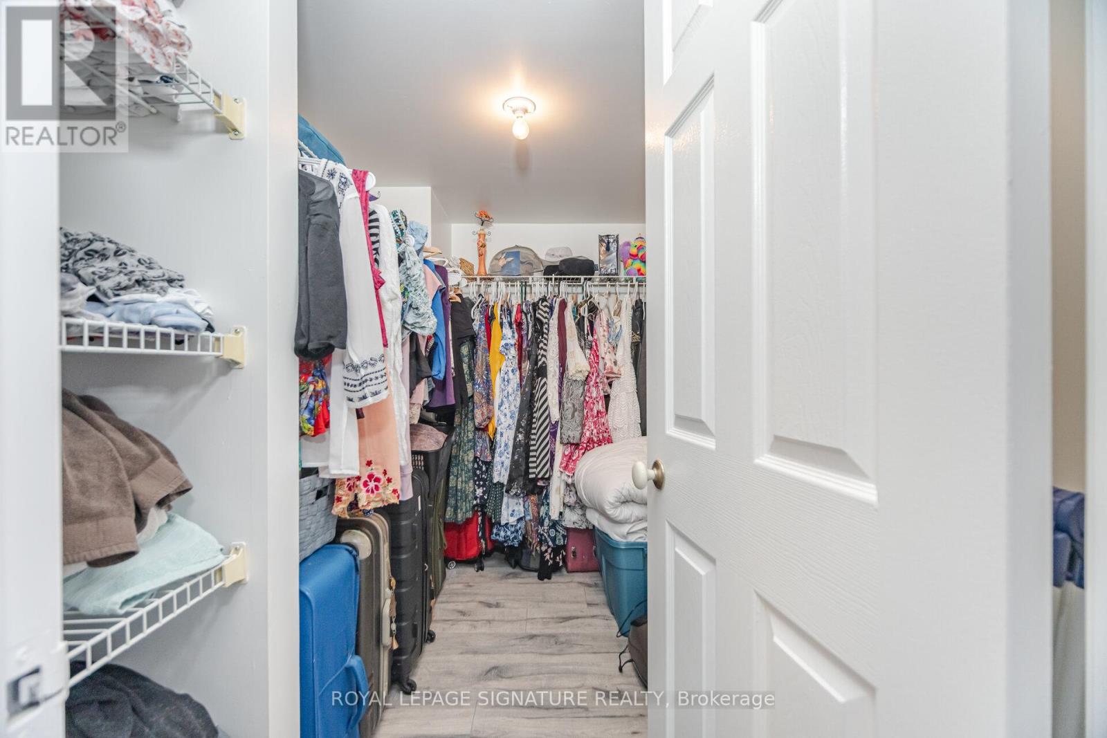 Photo 24 of 3208 45 Kingsbridge Garden Circle, Mississauga ON