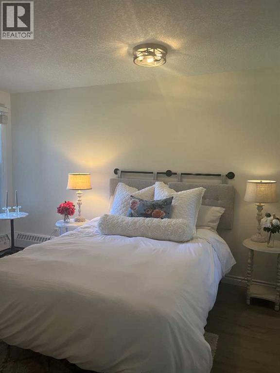 Single Family House for Sale in    Street SW Mission Calgary 