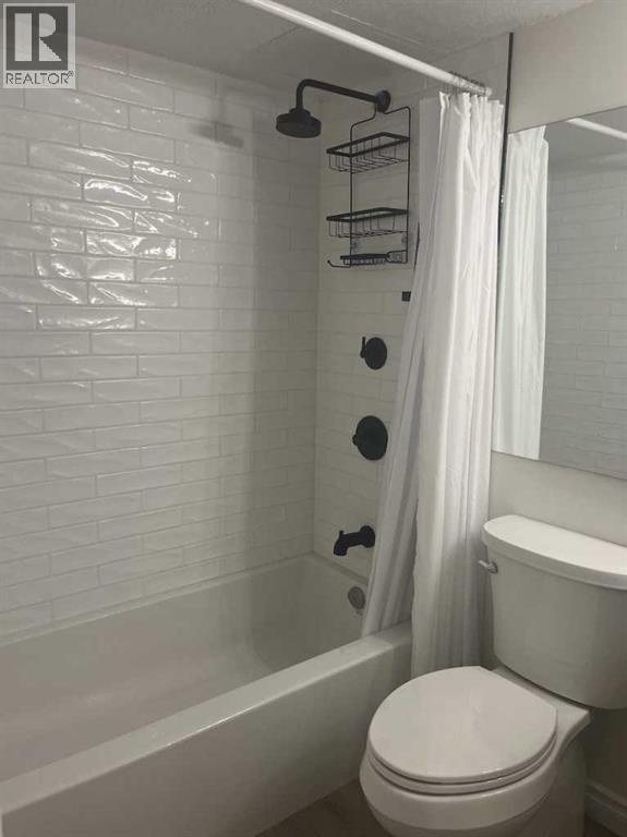Single Family House for Sale in    Street SW Mission Calgary 