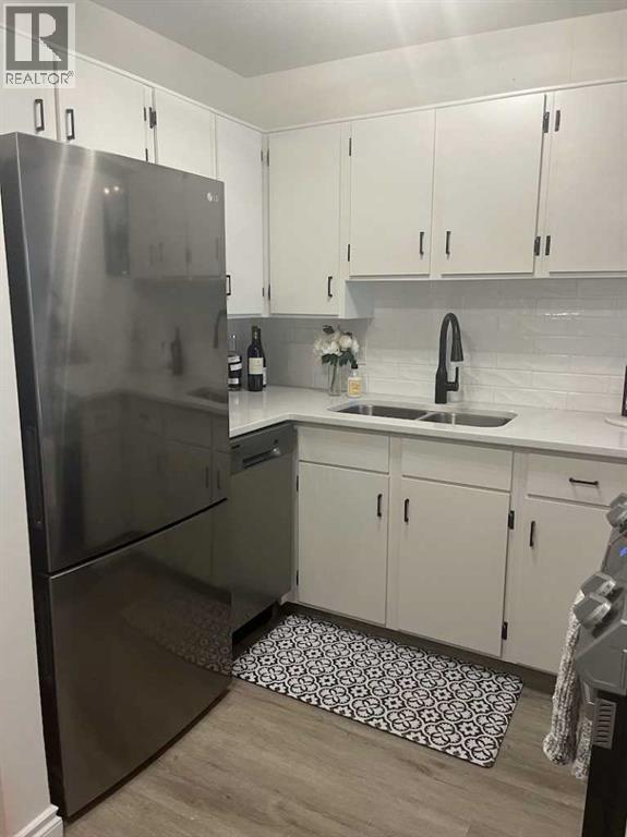 Single Family House for Sale in    Street SW Mission Calgary 