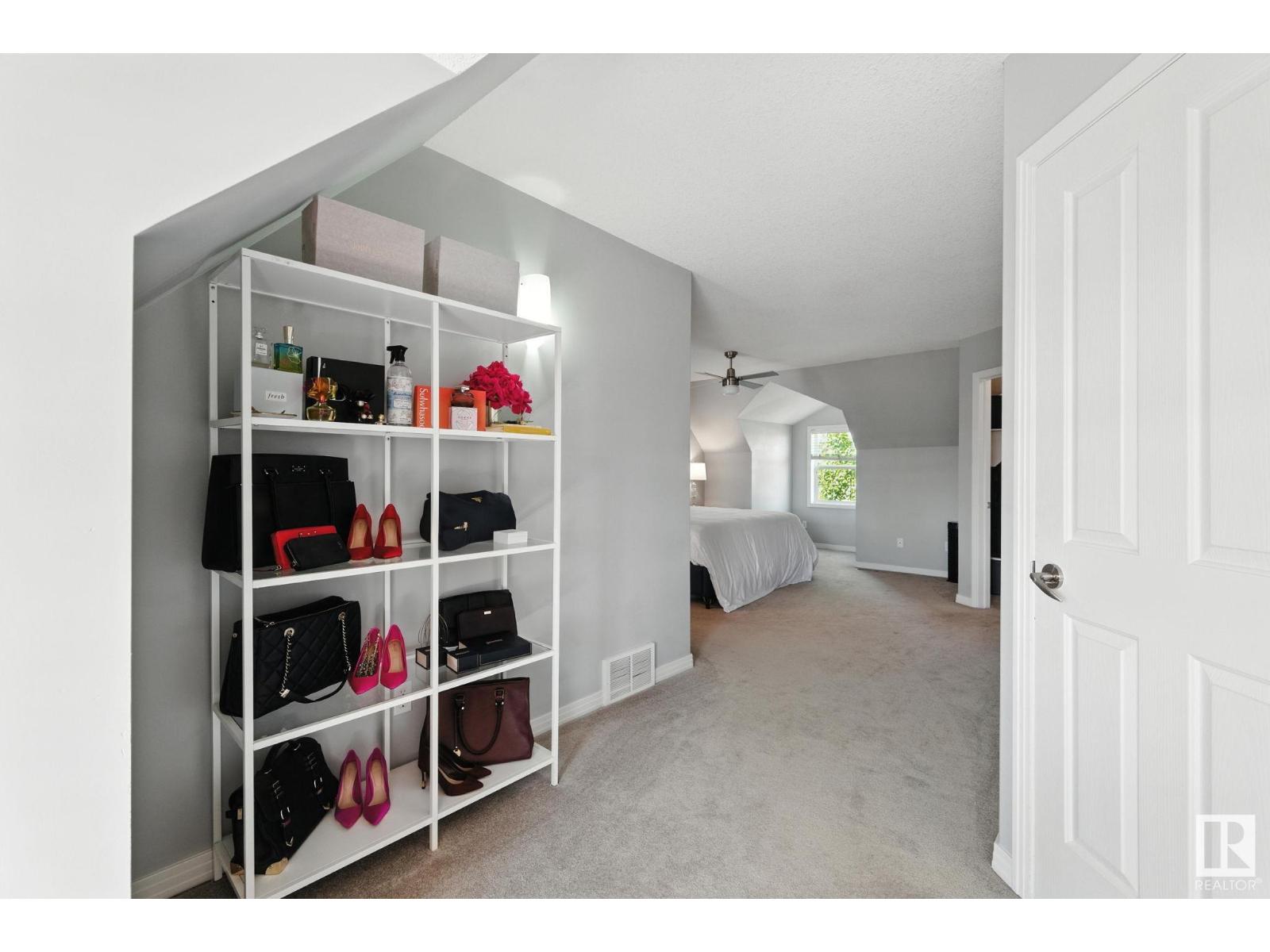Photo 17 of 4481 Mccrae Av Nw, Edmonton AB