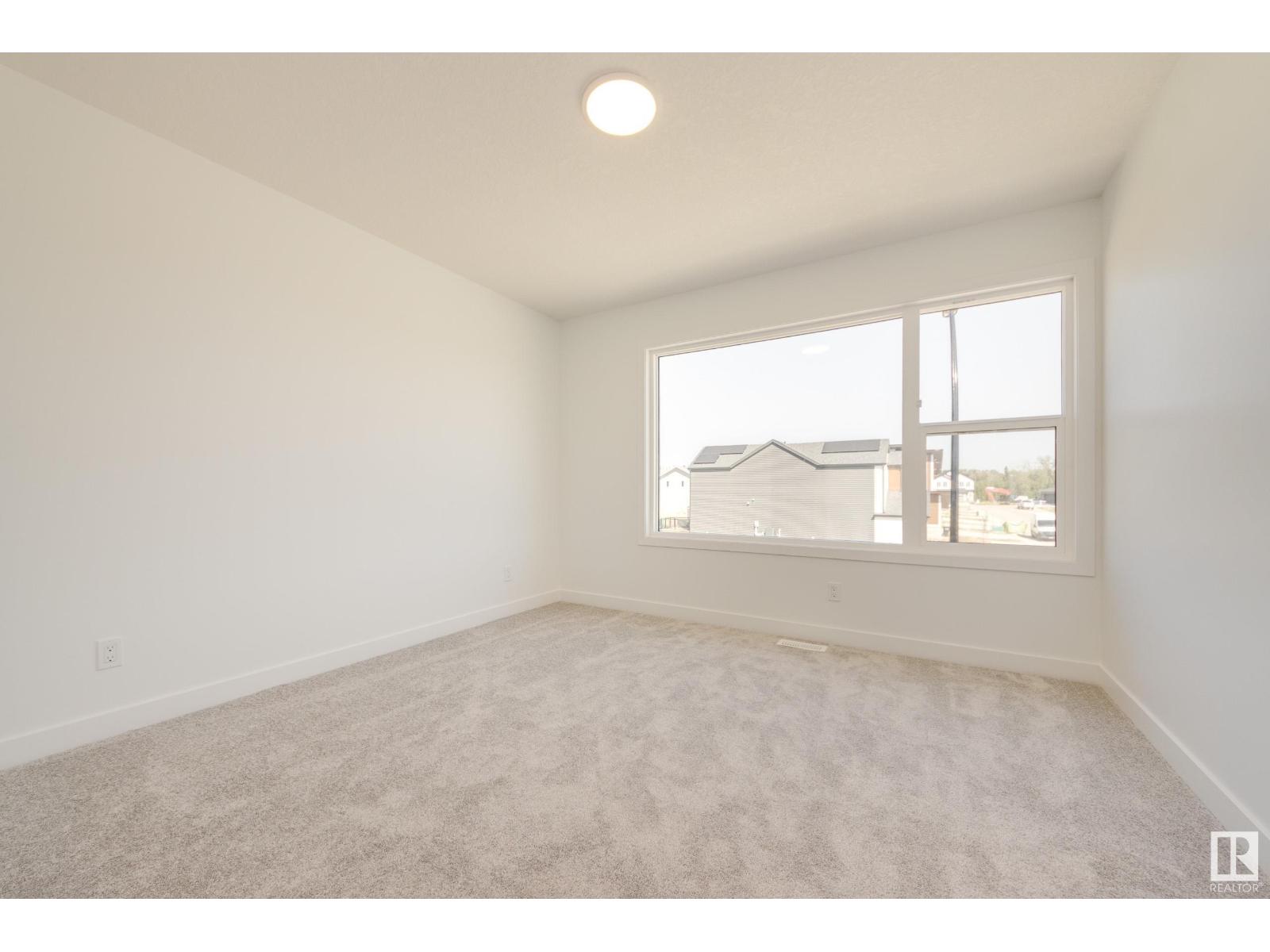 Photo 20 of 20903 25 Av Nw, Edmonton AB
