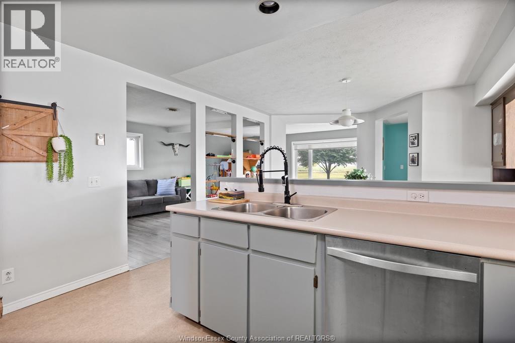 Photo 24 of 22219 Campbell Road, Wheatley ON