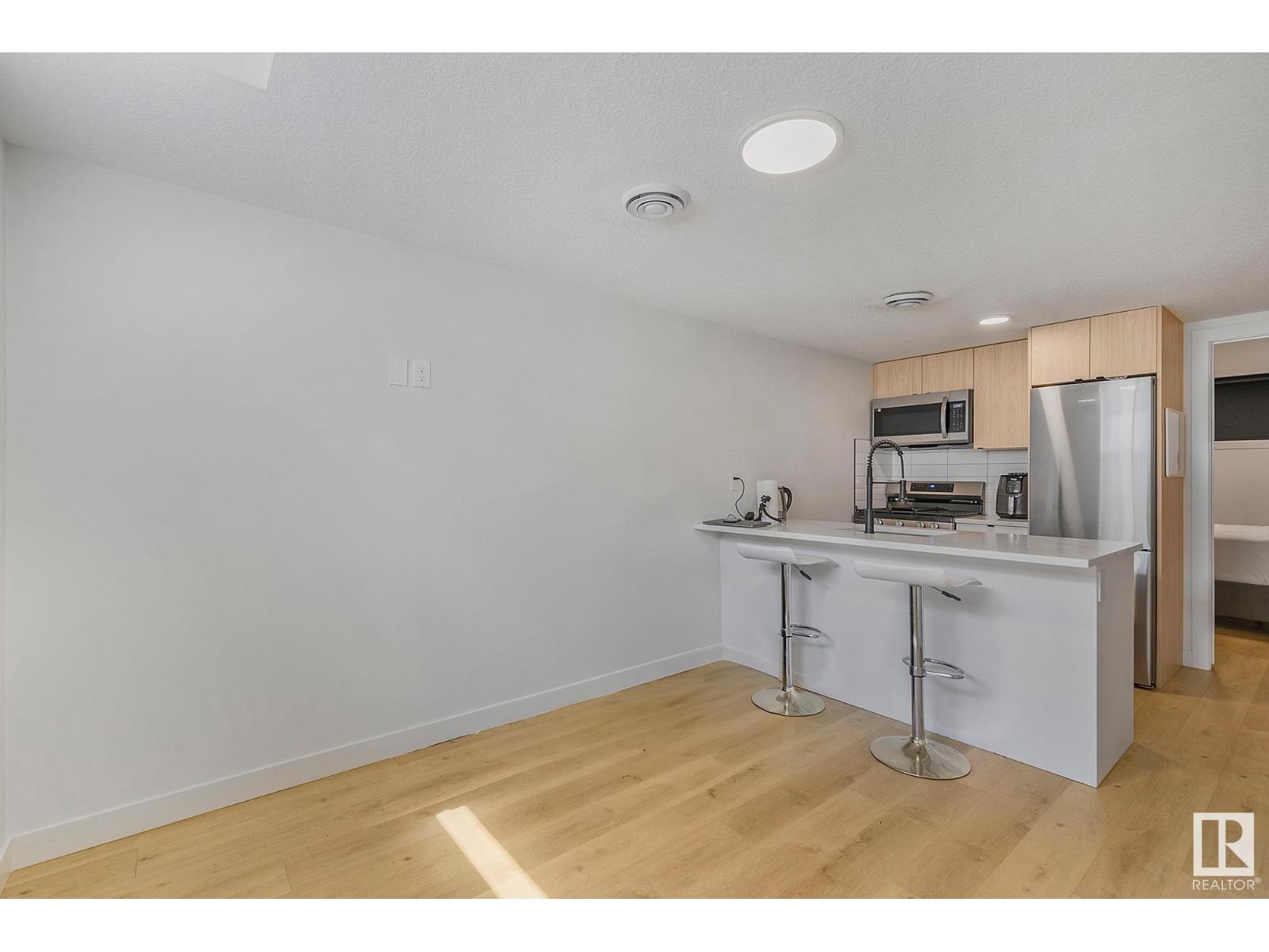 Photo 37 of 14904 109 Av Nw, Edmonton AB