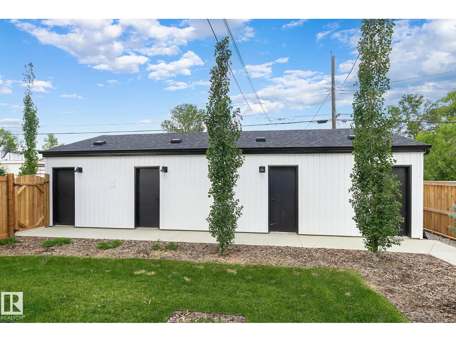 Photo 59 of 14904 109 Av Nw, Edmonton AB
