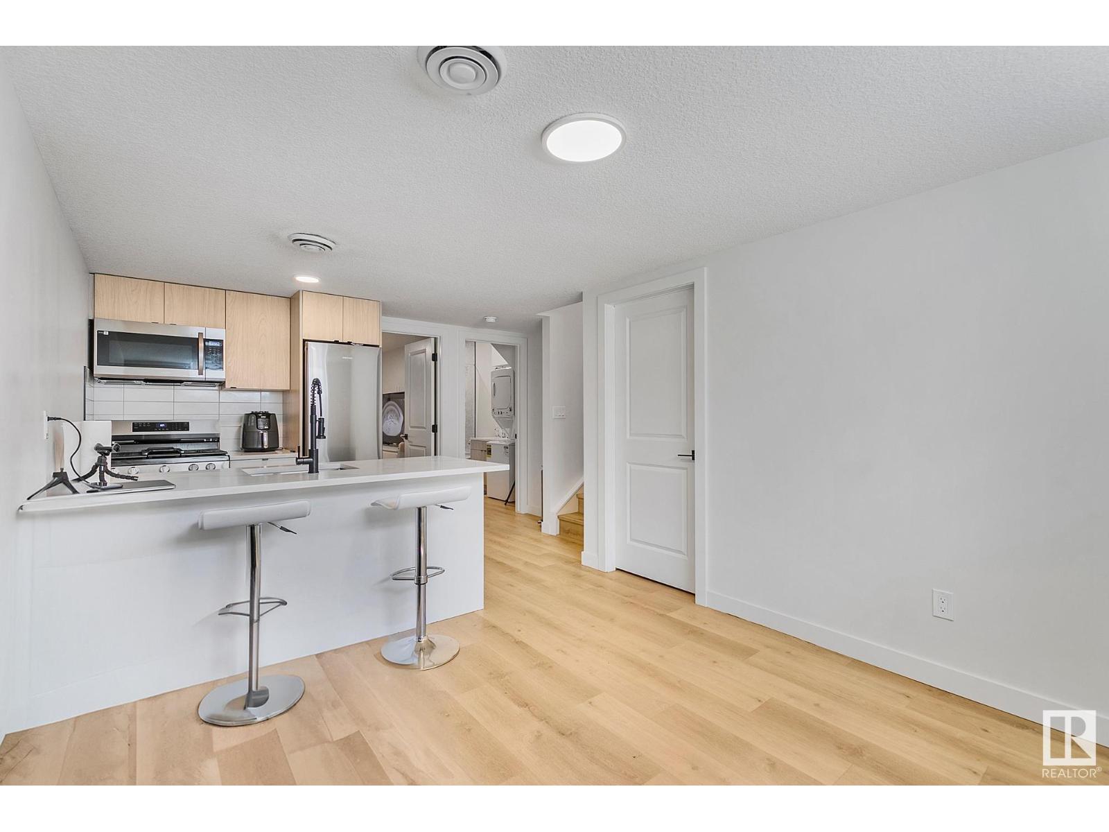 Photo 38 of 14904 109 Av Nw, Edmonton AB