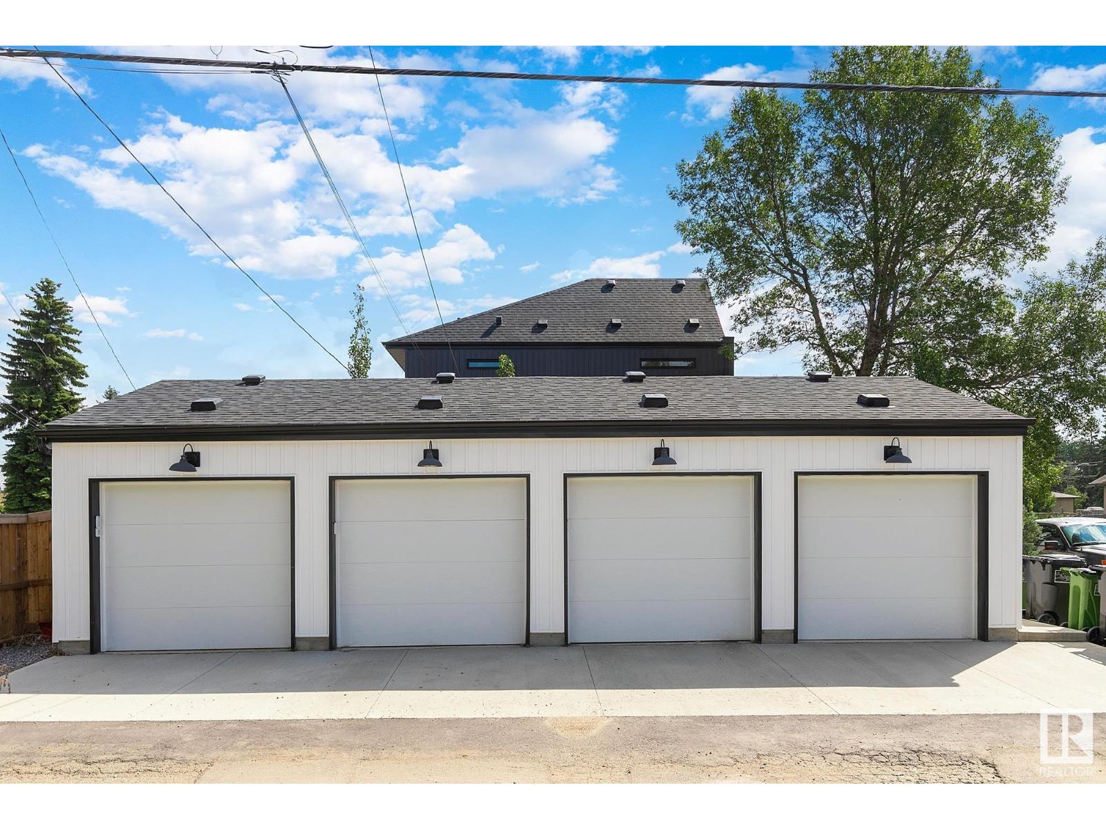 Photo 55 of 14904 109 Av Nw, Edmonton AB