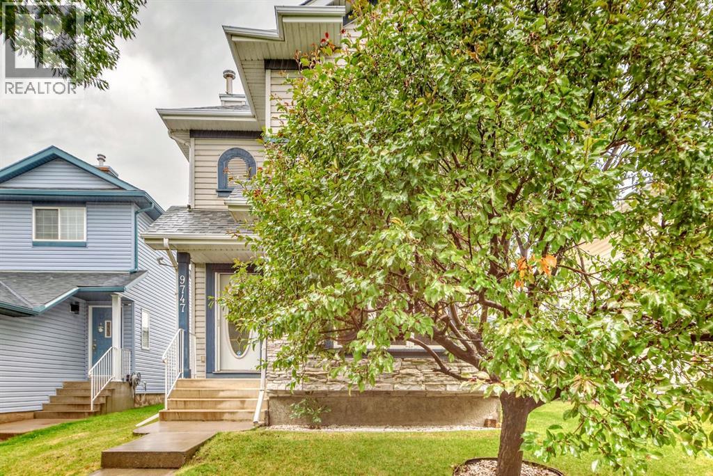 Single Family House for Sale in  Harvest Hills Link NE Harvest Hills Calgary 