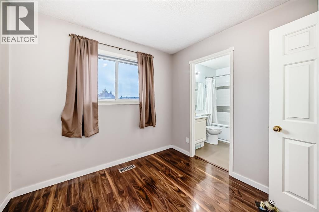 Single Family House for Sale in  Harvest Hills Link NE Harvest Hills Calgary 