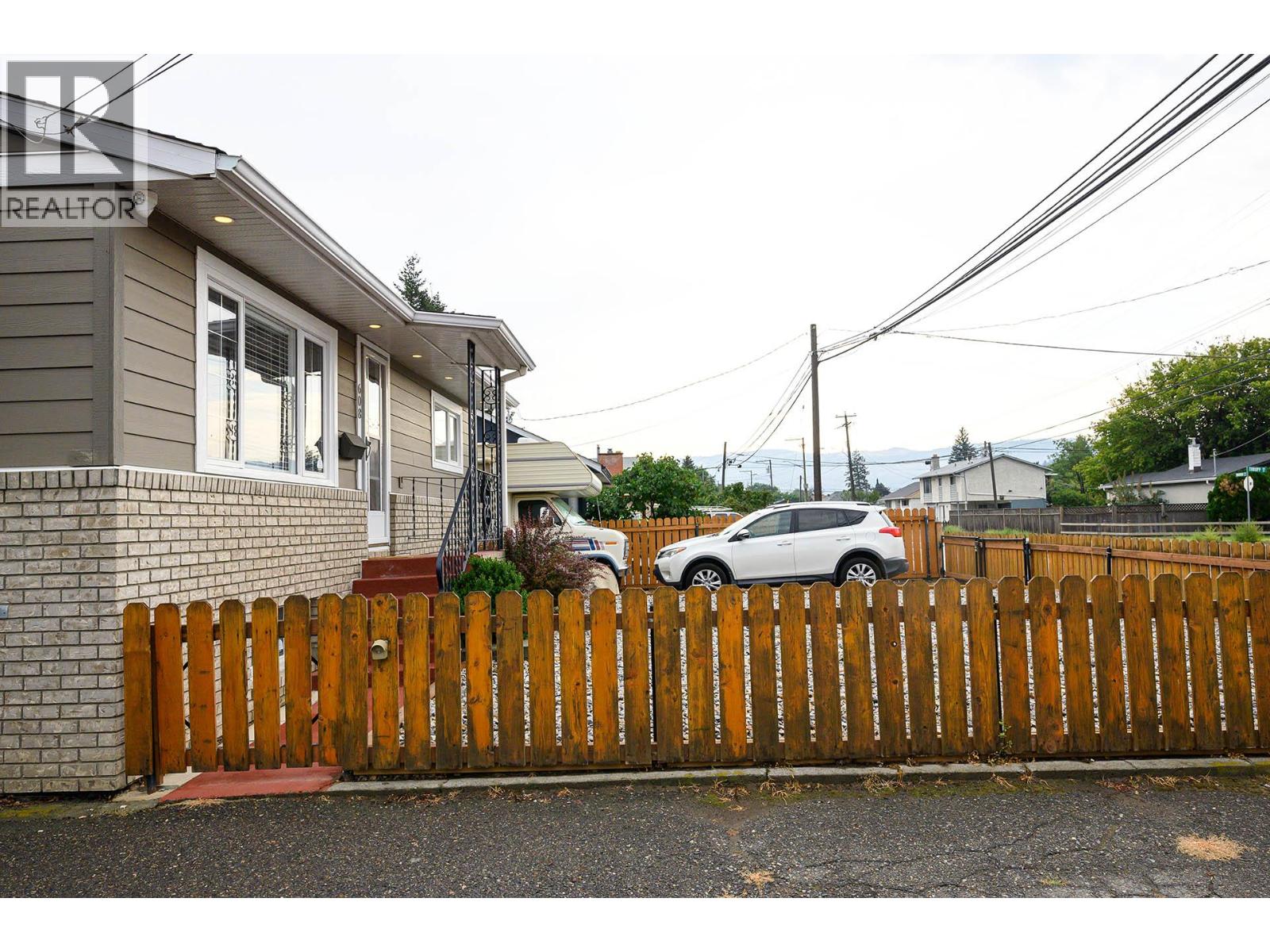 Photo 62 of 608 Mackenzie Avenue, Kamloops BC