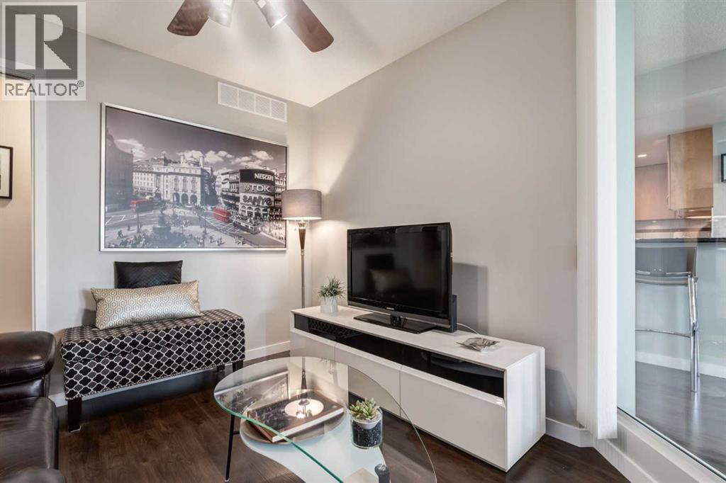Single Family House for Sale in    Avenue SW Downtown West End Calgary 