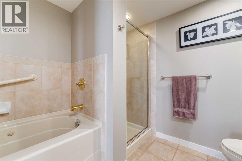 Single Family House for Sale in    Avenue SW Downtown West End Calgary 